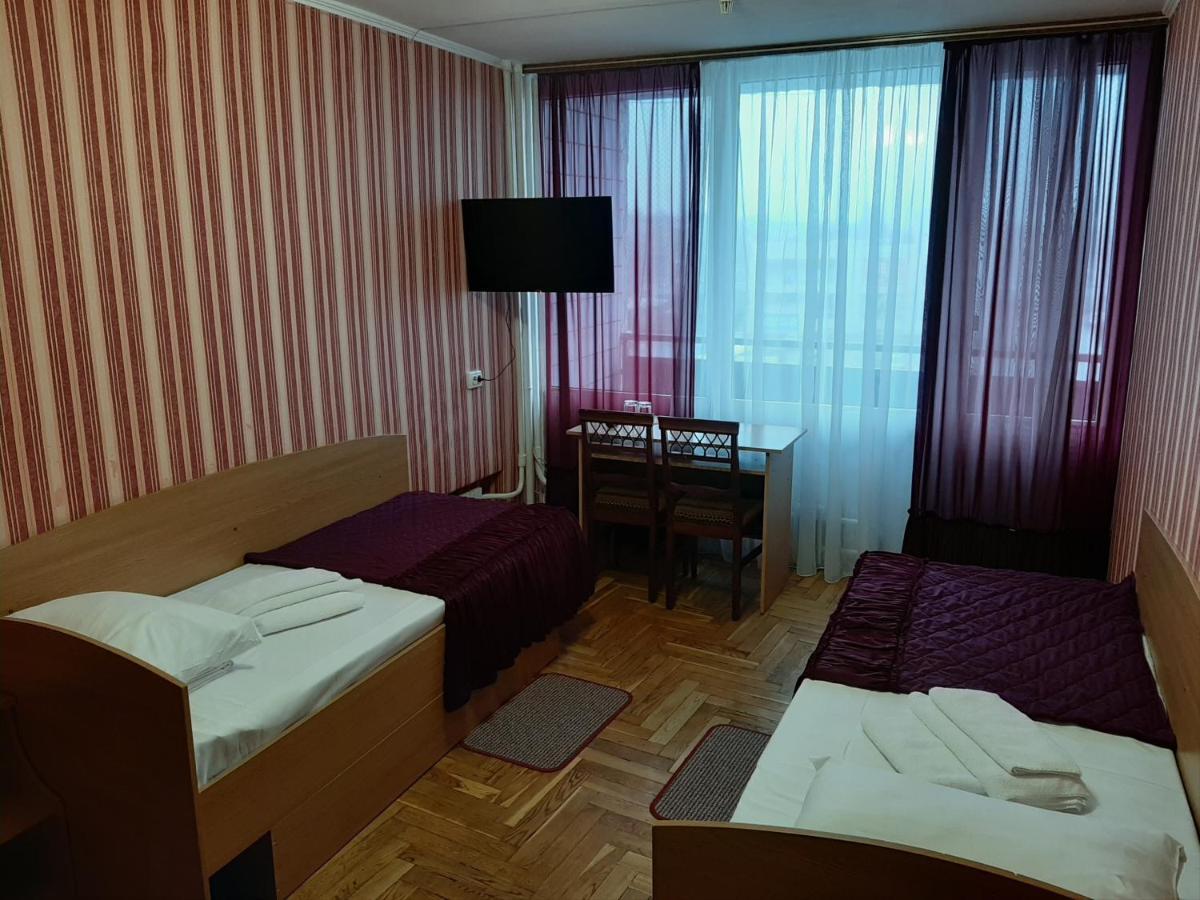 Tourist Hotel Charkiw Exterior foto