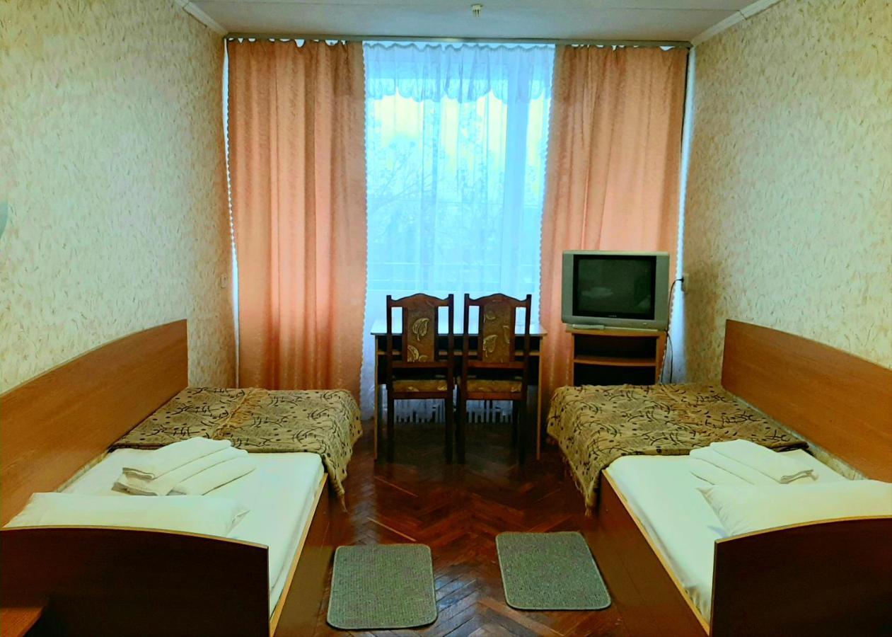 Tourist Hotel Charkiw Exterior foto